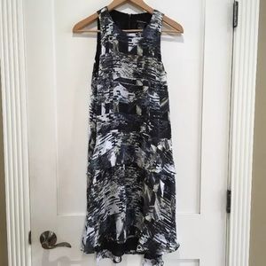 [Club Monaco] Geometric Shift Dress drop waist